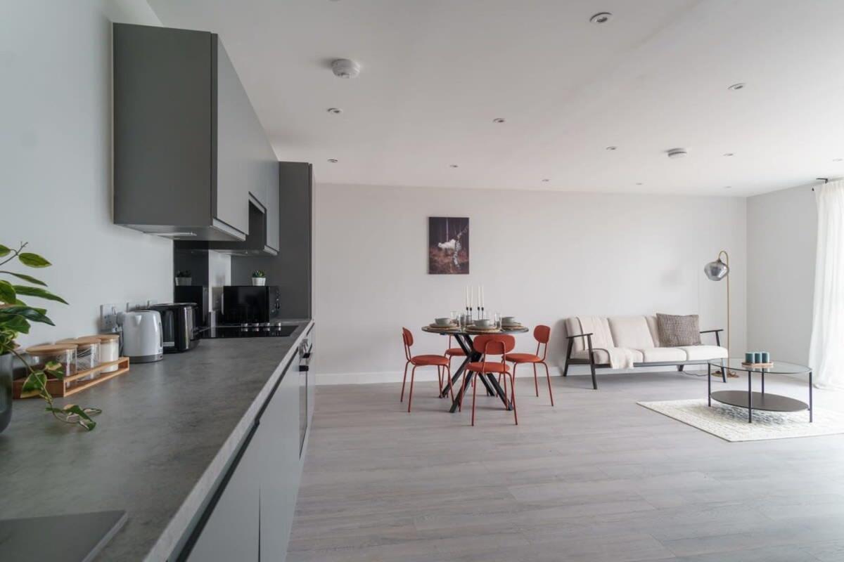 Fantastic 3 Bedroom Manchester Apartment Zewnętrze zdjęcie